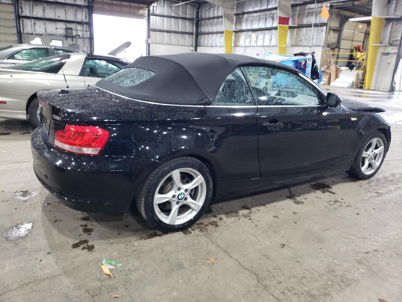 2013 BMW 128 I vin: WBAUL7C59DVM83843