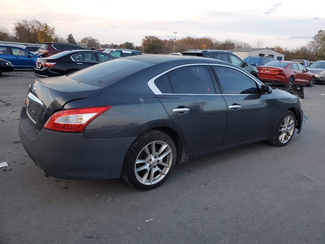 1n4aa5ap1bc833453 1N4AA5AP1BC833453 2011 Nissan Maxima S
