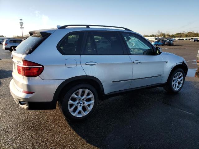 VIN 5UXZV4C58D0B05853 2013 BMW X5, Xdrive35I no.3