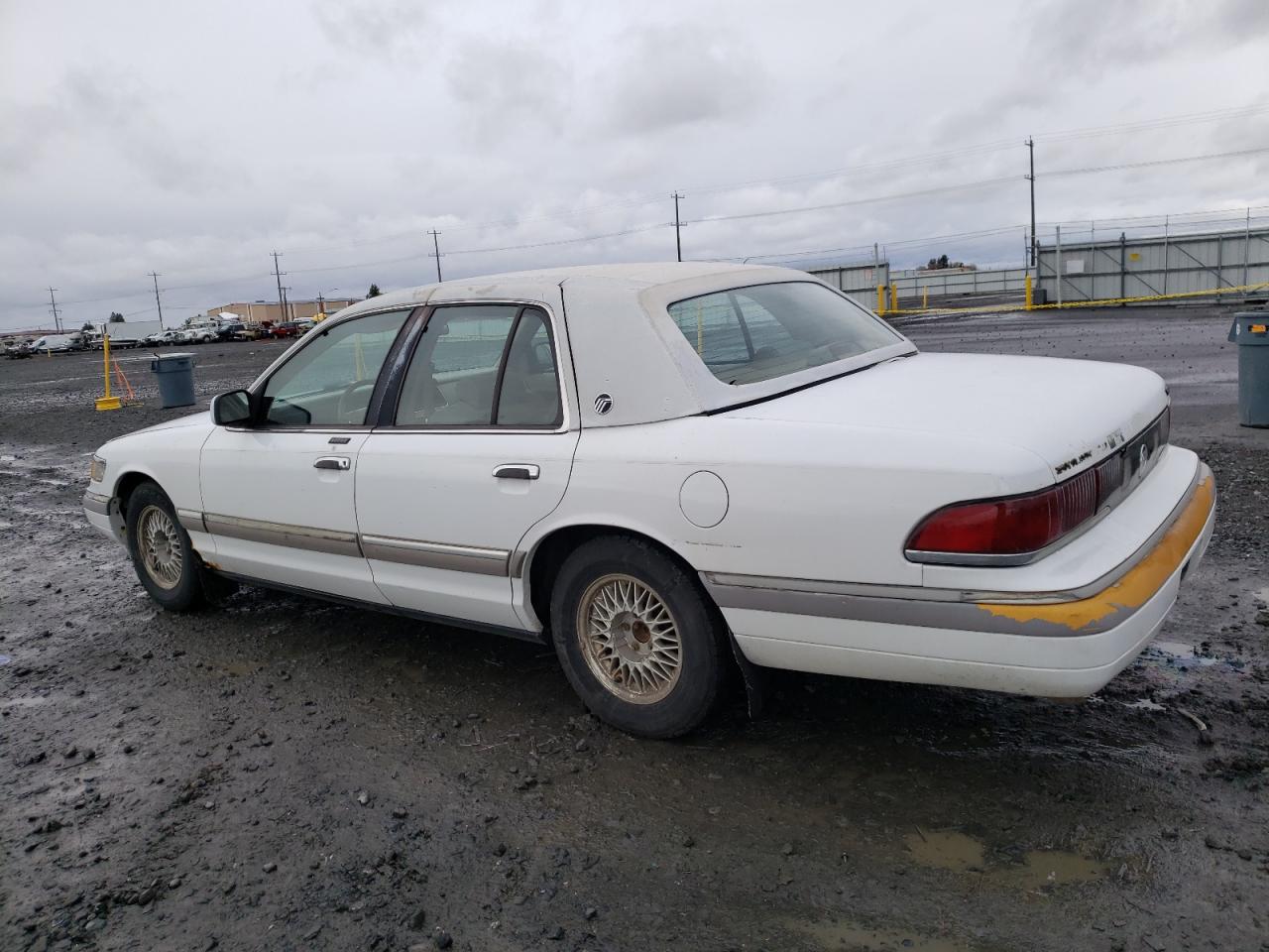 2MECM75W5NX699866 1992 Mercury Grand Marquis Ls