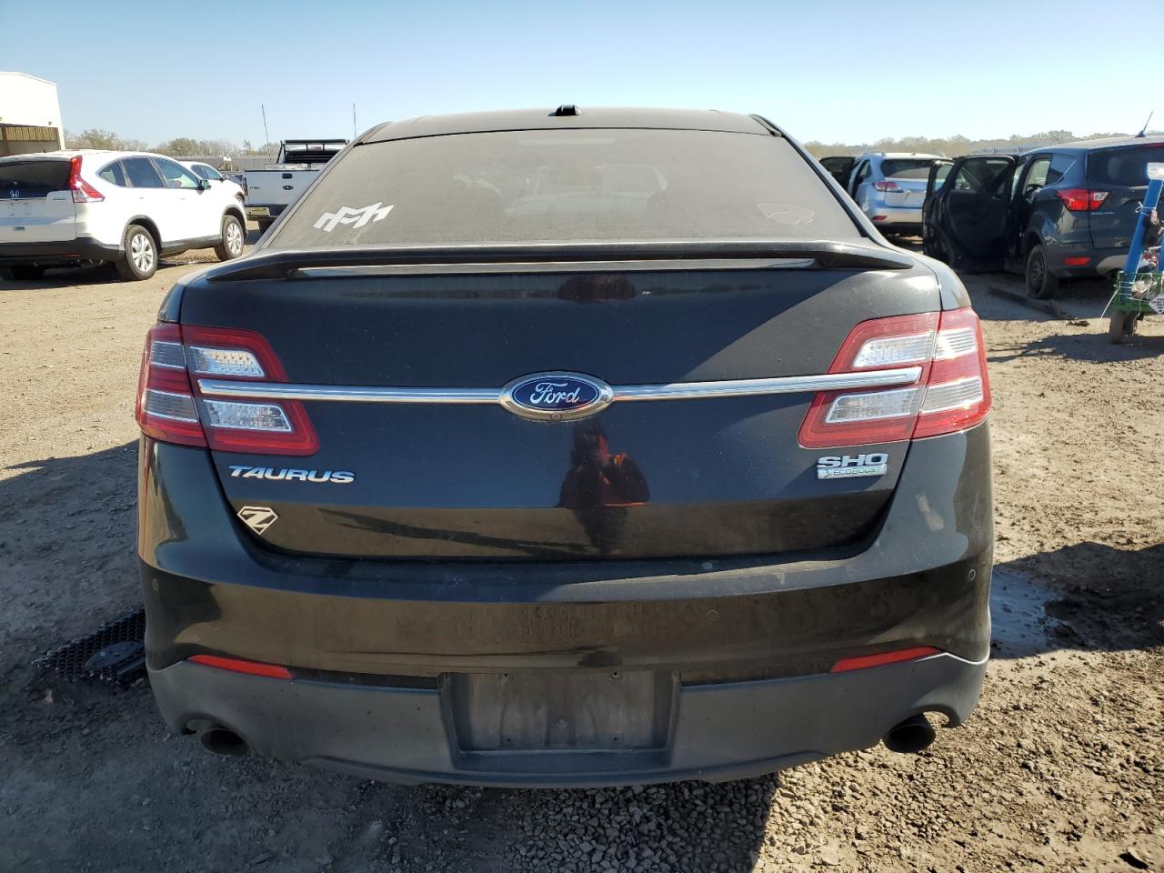 1FAHP2KTXEG137193 2014 Ford Taurus Sho