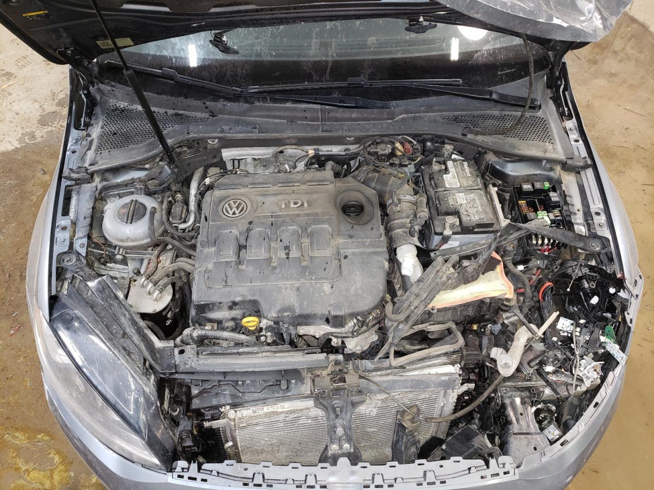 3vwca7au4fm510617 3VWCA7AU4FM510617 2015 Volkswagen Golf Sportwagen Tdi S