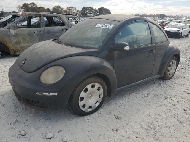 2010 Volkswagen New Beetle 