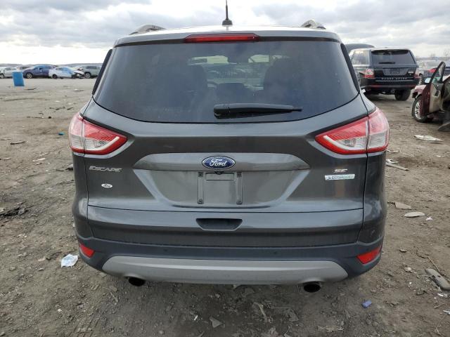 1FMCU0GX2FUB00232 Ford ESCAPE SE