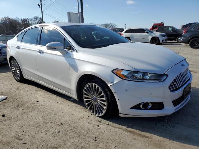 Lot #2409622537 2013 FORD FUSION TIT salvage car
