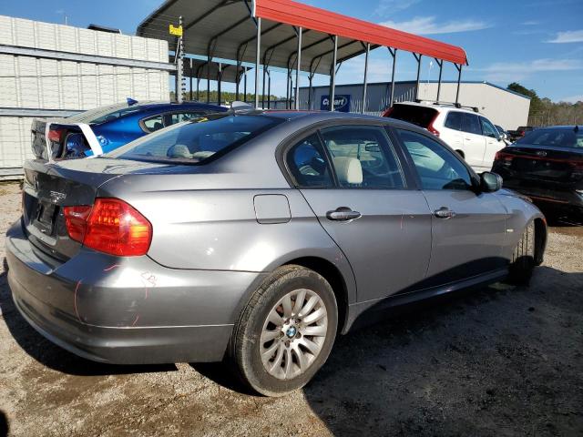 VIN: WBAPH77569NM28881 Auction: COPART Lot: 77796613 Location: SC - NORTH CHARLESTON WBAPH77569NM28881 BMW 3 SERIES 2009 GRAY Photo 3