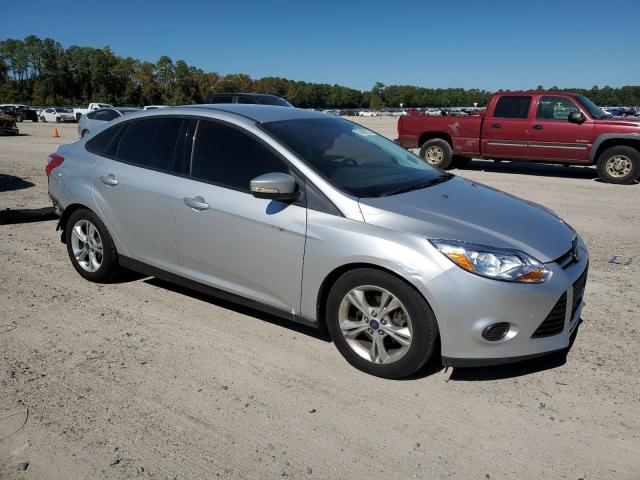 1FADP3F2XEL239350 Ford FOCUS SE