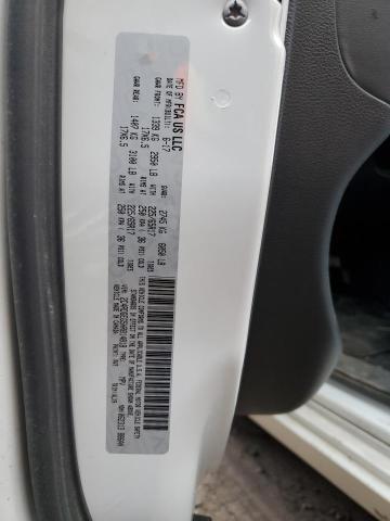 Мінівени DODGE CARAVAN 2017 Білий