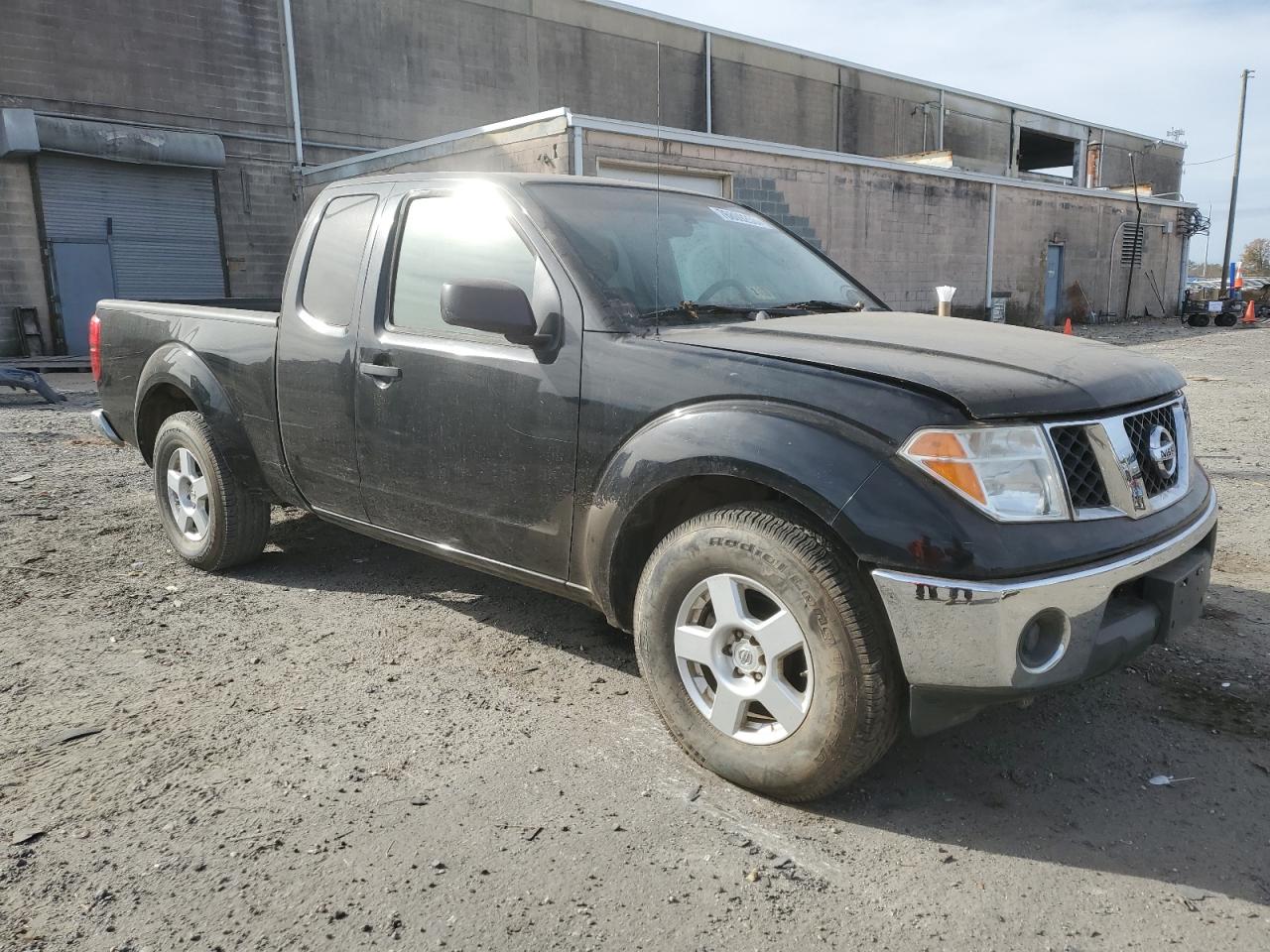 2007 Nissan Frontier King Cab Le vin: 1N6AD06U67C407765