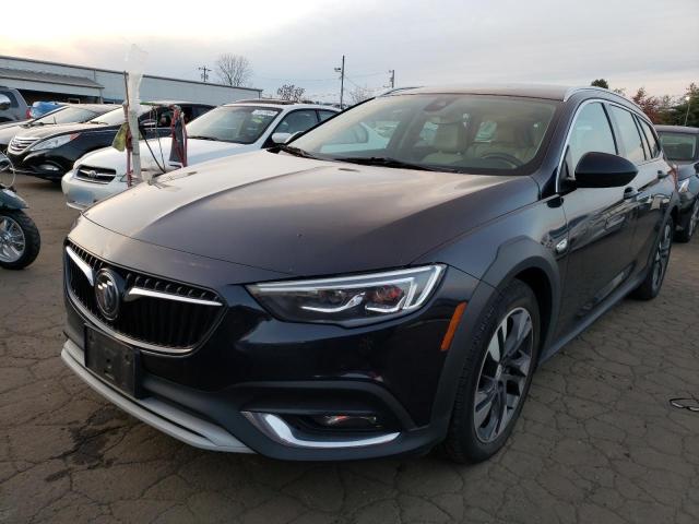 2018 Buick Regal TourX Essence