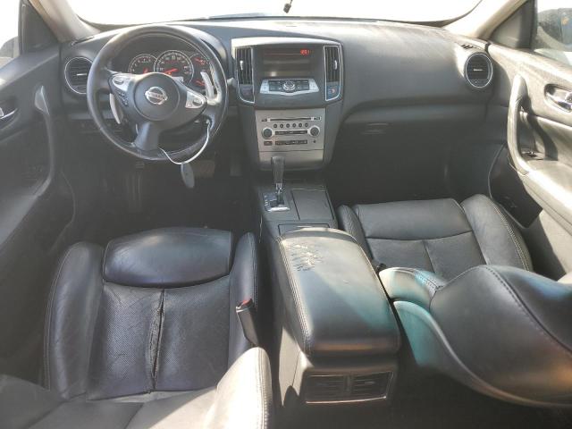 Седани NISSAN MAXIMA 2012 Сріблястий