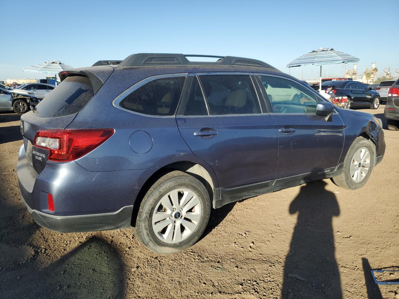 4S4BSACC1F3328531 2015 Subaru Outback 2.5I Premium