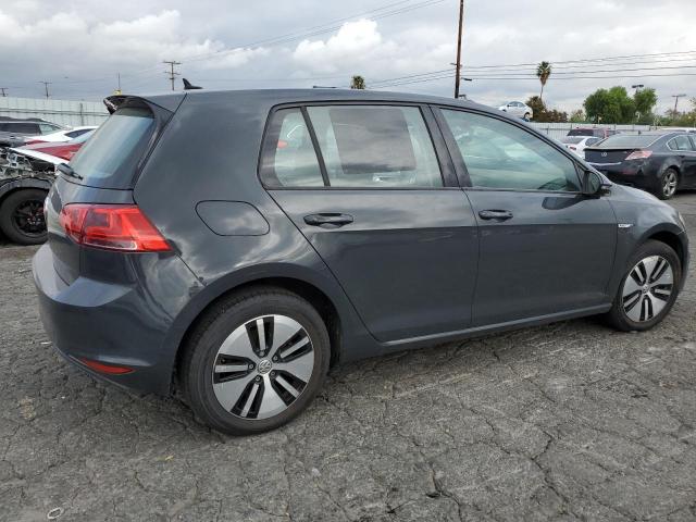 2016 VOLKSWAGEN E-GOLF SE - WVWKP7AUXGW913225