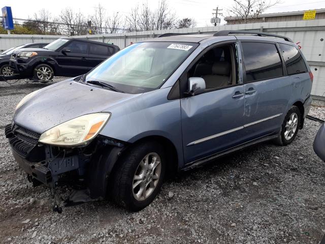 2004 Toyota Sienna XLE