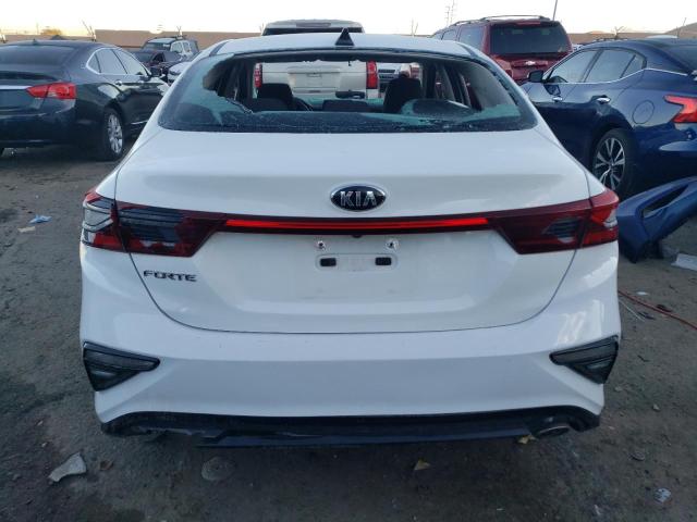 3KPF24AD0KE135860 | 2019 KIA FORTE FE