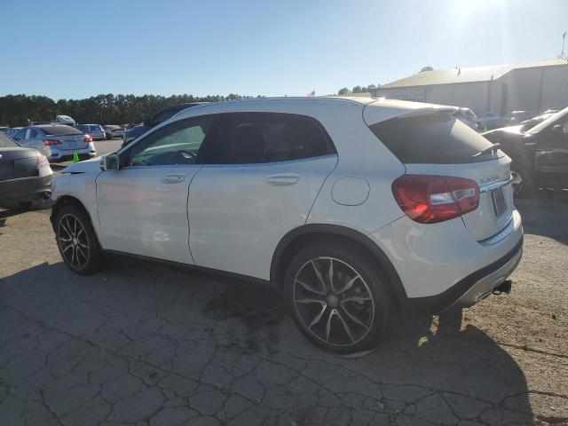 VIN WDCTG4EB1FJ108764 2015 Mercedes-Benz GLA-Class,... no.2