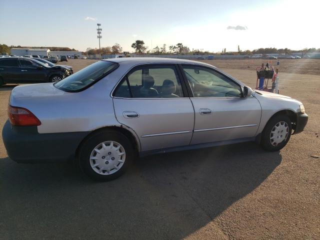 1HGCG65581A010742 | 2001 Honda accord lx