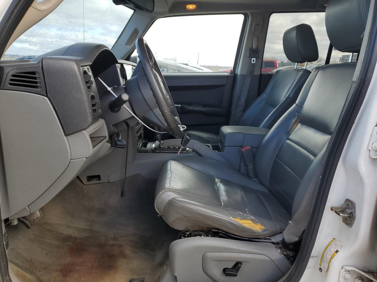 1J8HG48NX6C246642 2006 Jeep Commander