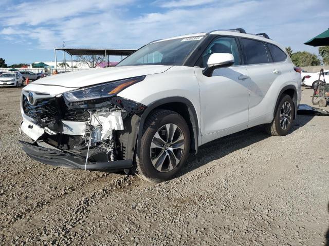 VIN 5TDHZRAH4MS036469 2021 Toyota Highlander, Xle no.1