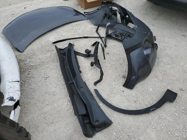 JTMZFREVXEJ006498 Toyota RAV4 LE