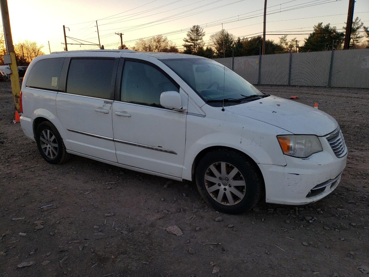 2C4RC1BG5ER363731 2014 Chrysler Town & Country Touring