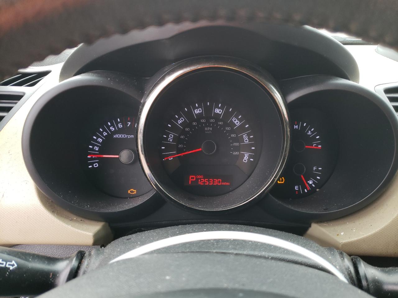 KNDJT2A2XB7334196 2011 Kia Soul +