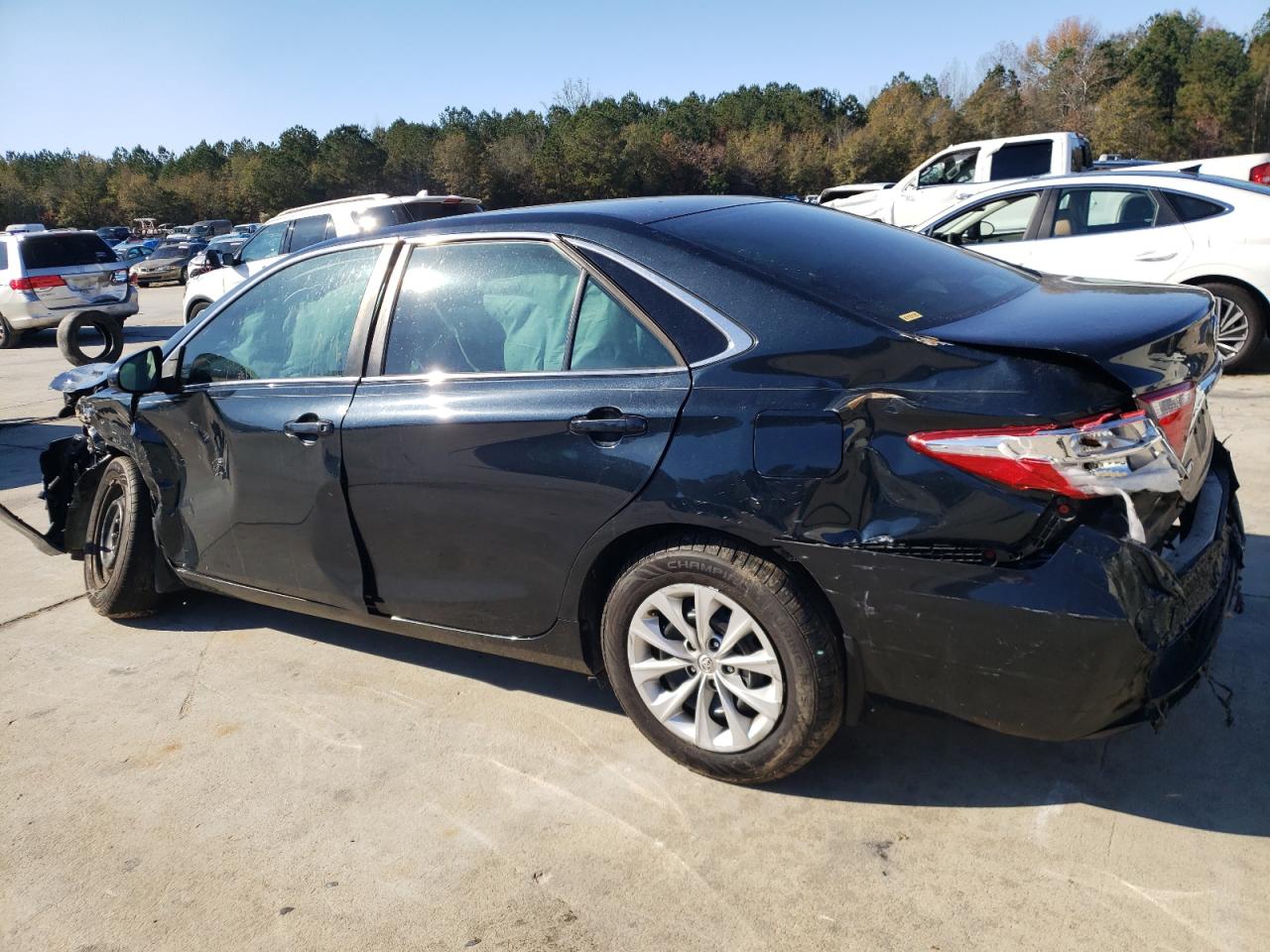 2017 Toyota Camry Le vin: 4T1BF1FK6HU665295