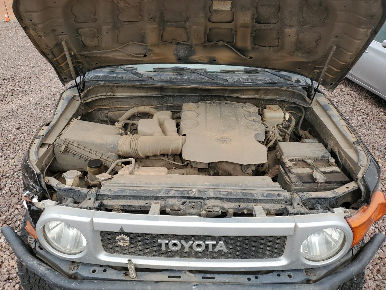 JTEBU4BF5AK089376 2010 Toyota Fj Cruiser