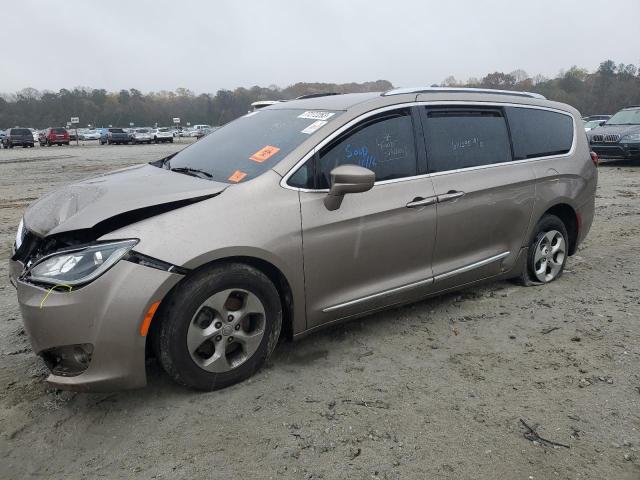 2017 Chrysler Pacifica Touring L Plus