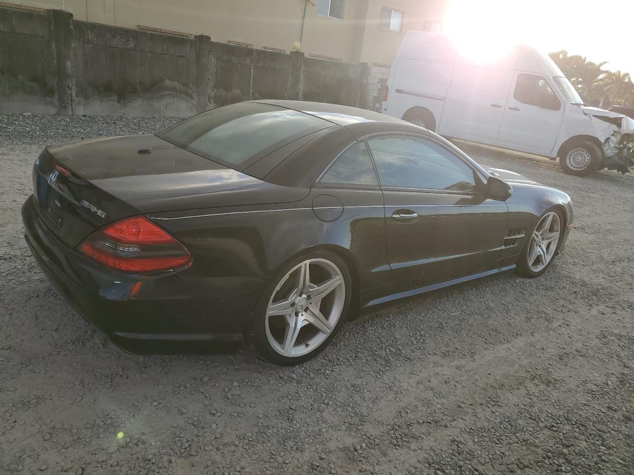 WDBSK71FX9F151970 2009 Mercedes-Benz Sl 550