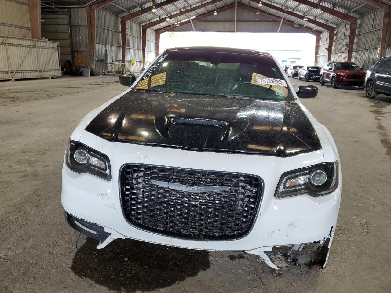 2C3CCABG9KH628596 Chrysler 300 S 5