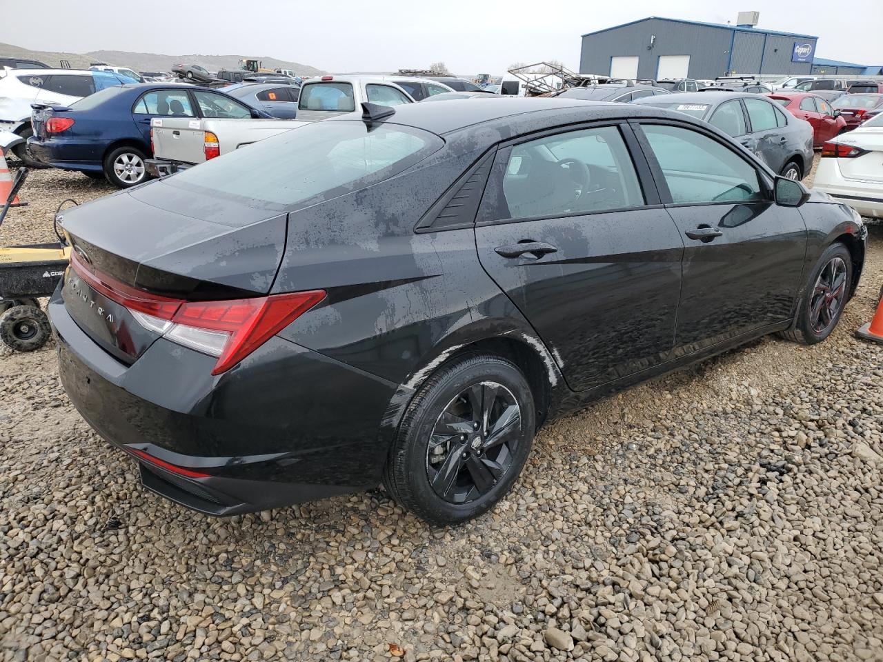 2022 Hyundai Elantra Blue vin: KMHLM4AJ5NU027657