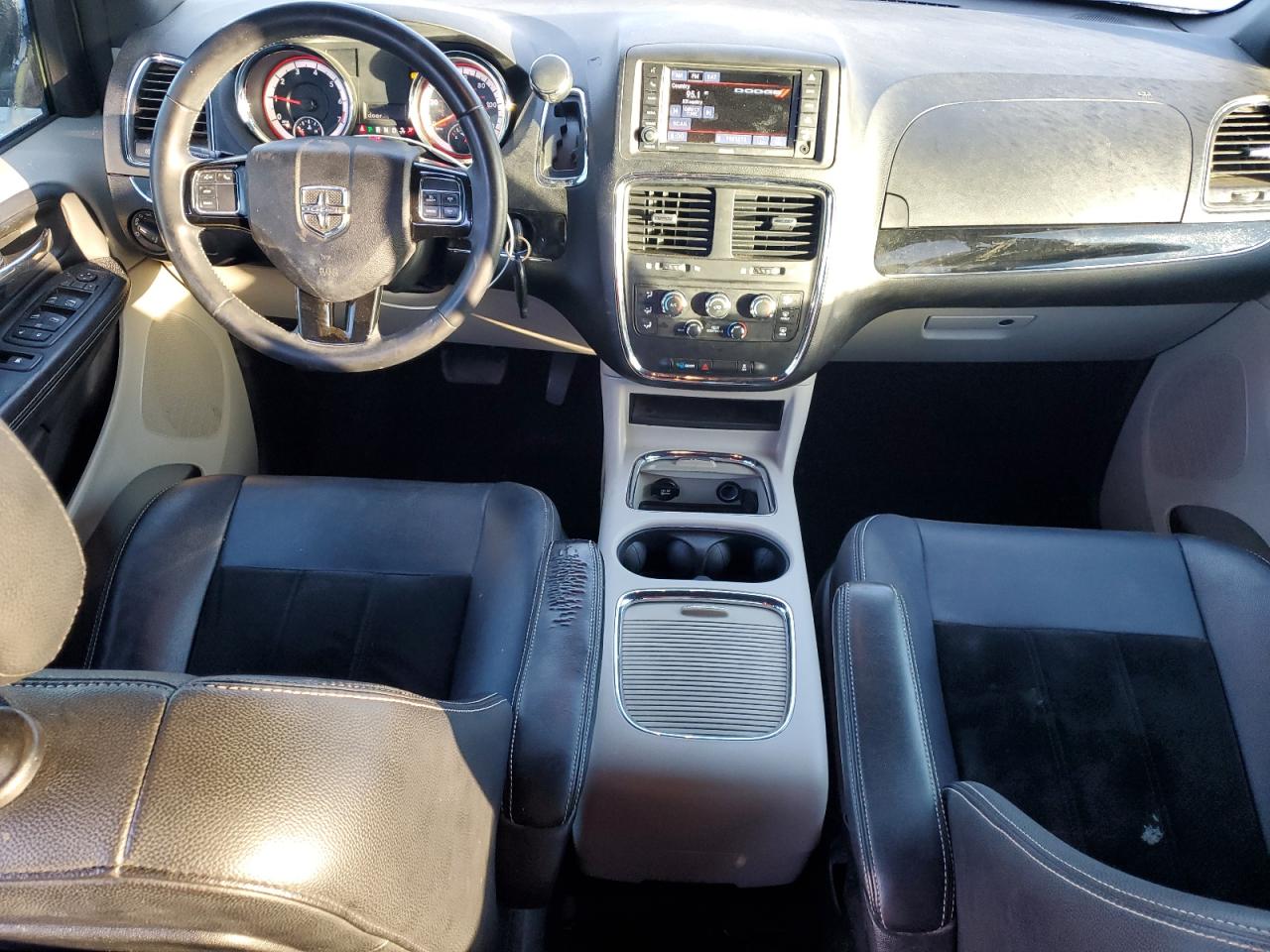 2C4RDGCG0HR845347 2017 Dodge Grand Caravan Sxt