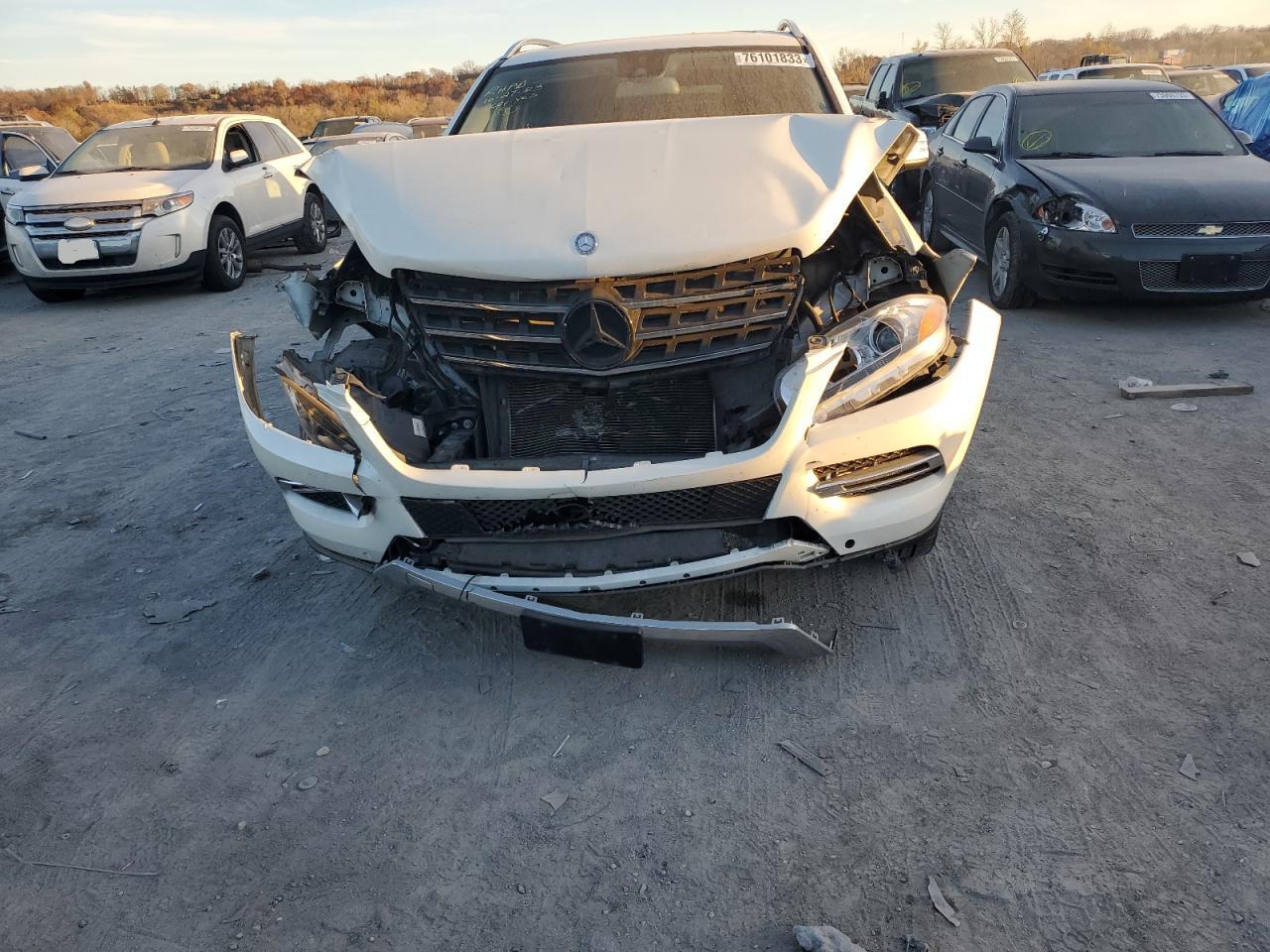 4JGDA5HB5FA528326 2015 Mercedes-Benz Ml 350 4Matic