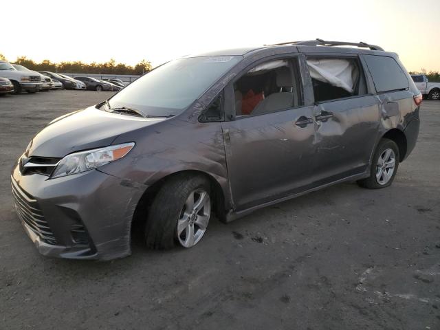 2020 Toyota Sienna LE