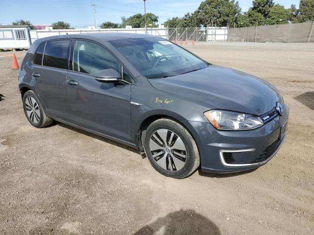 2016 VOLKSWAGEN E-GOLF SE - WVWKP7AUXGW917310