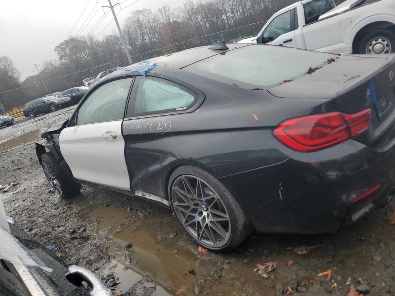 2018 BMW M4 vin: WBS4Y9C53JAA85591