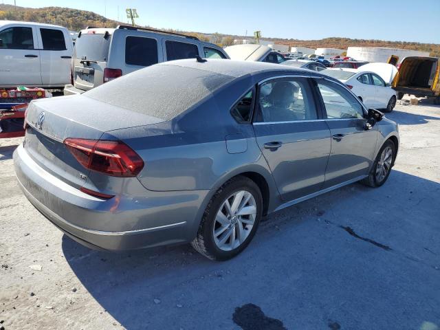 2018 Volkswagen Passat - Image 3