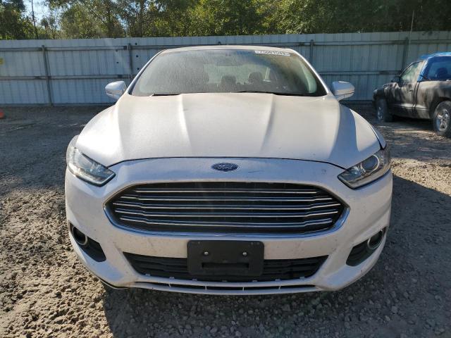 3FA6P0HD5FR136877 Ford FUSION SE