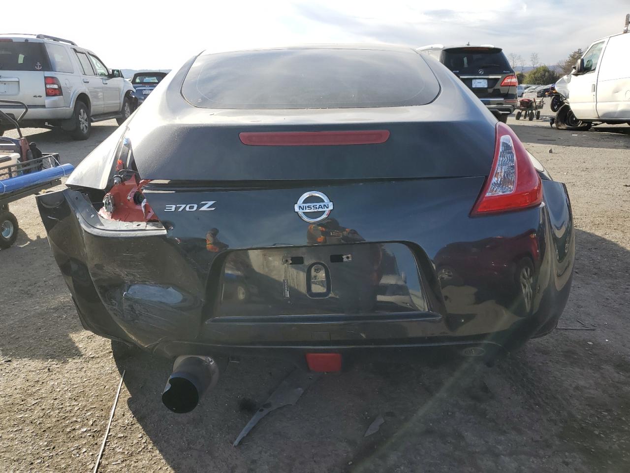 NISSAN 370Z BASE