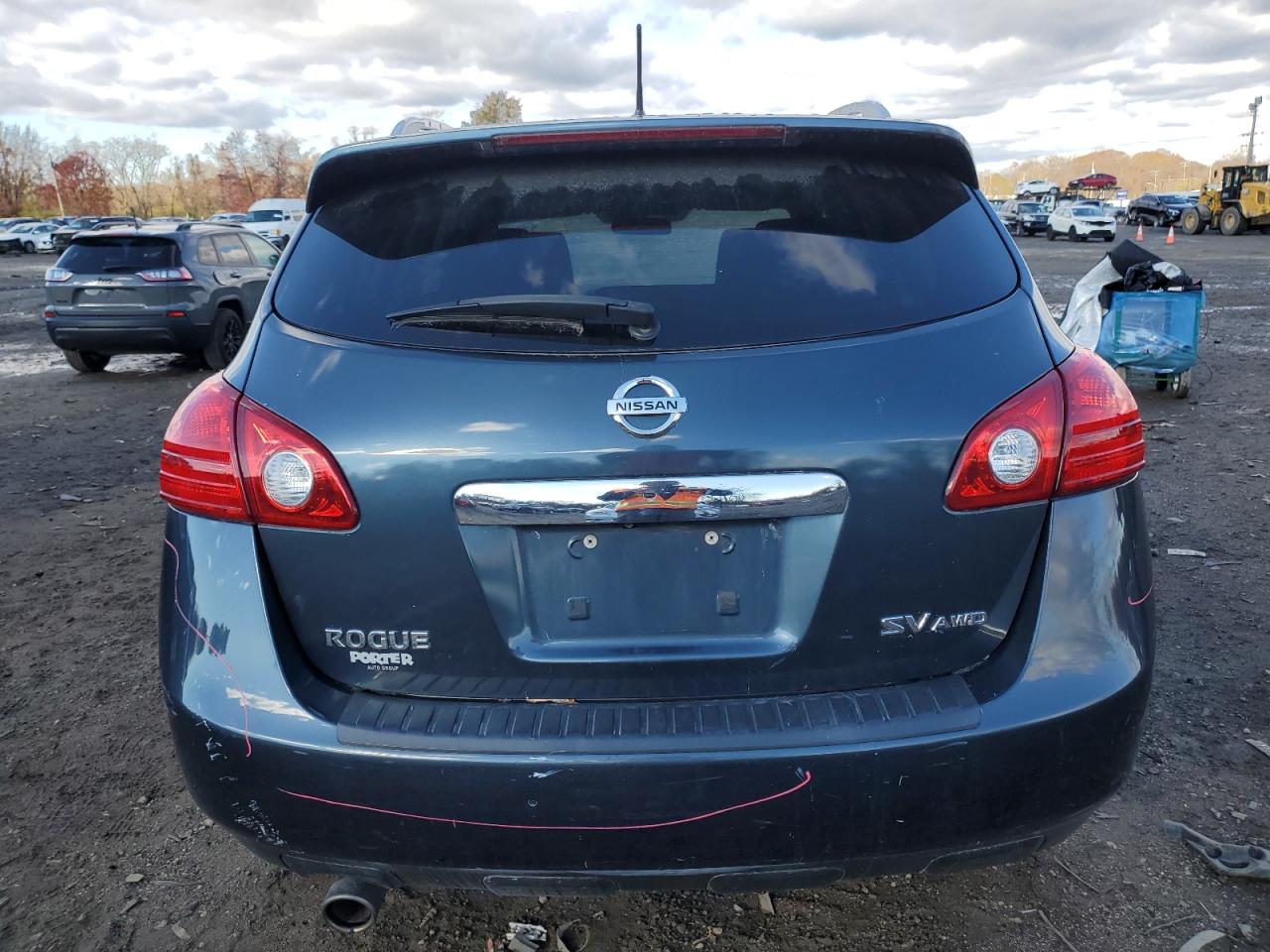 Lot #2206919488 2013 NISSAN ROGUE S