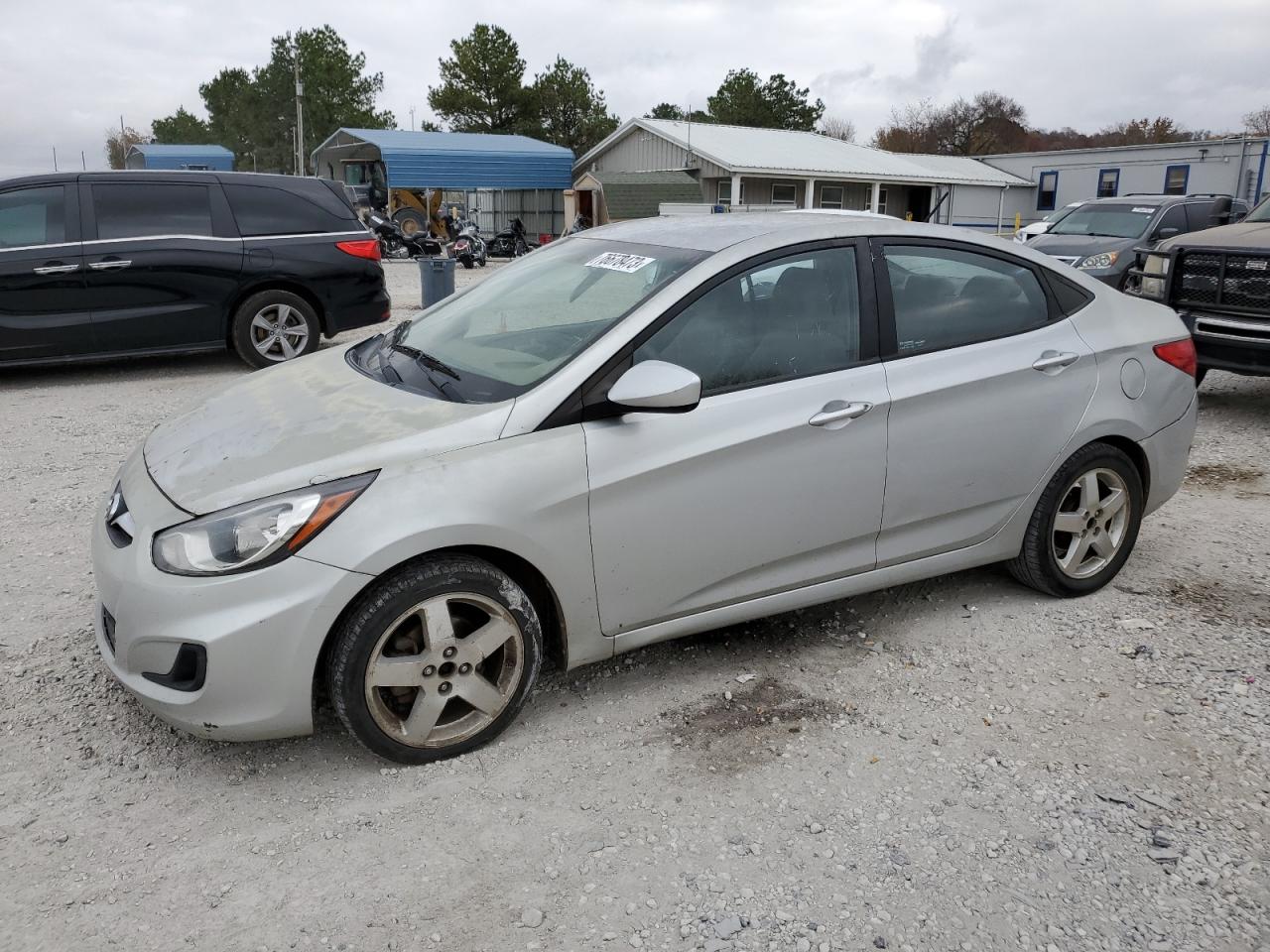 2013 Hyundai Accent Gls vin: KMHCT4AE1DU539937