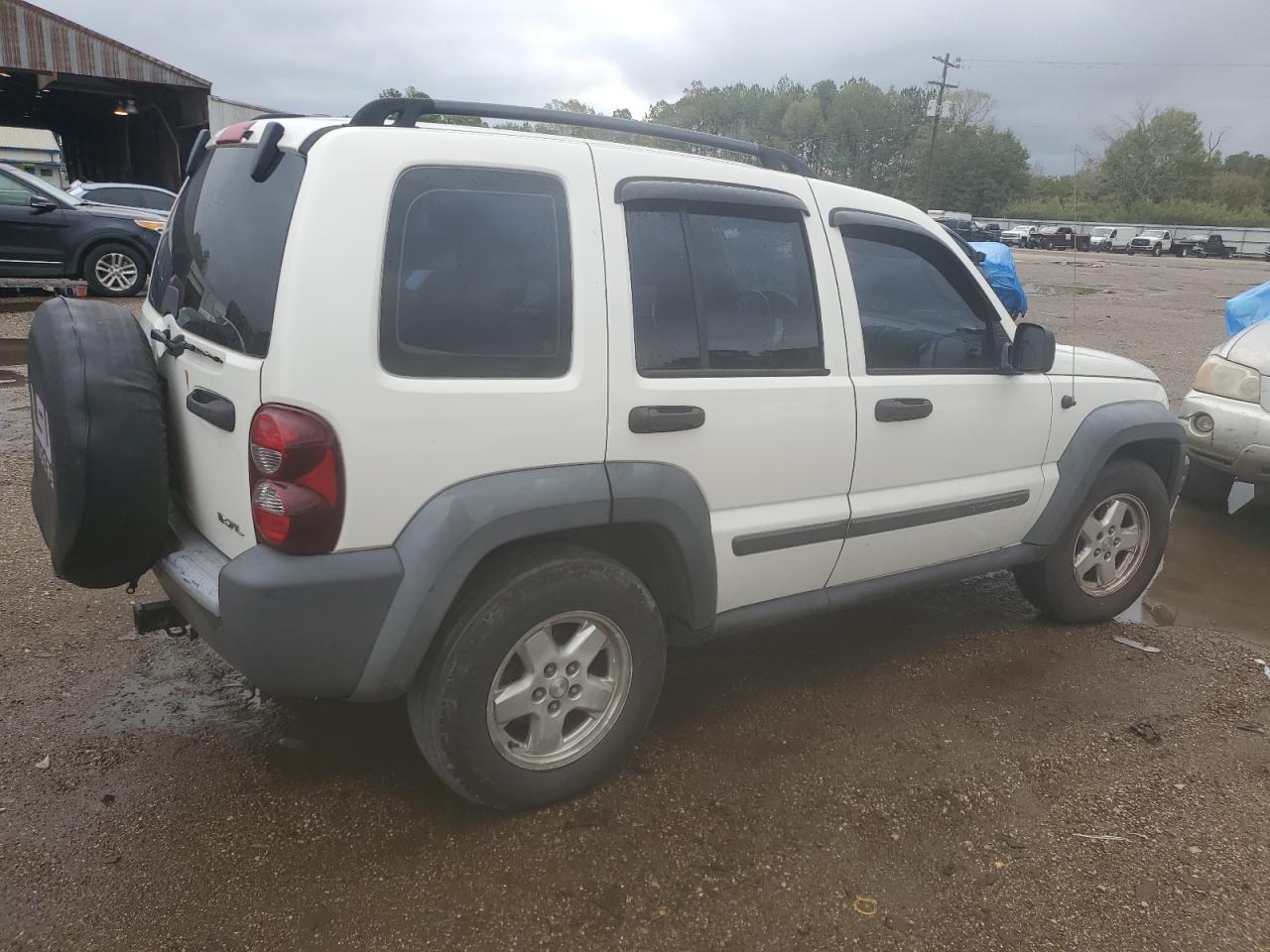 1J4GK48K56W137747 2006 Jeep Liberty Sport