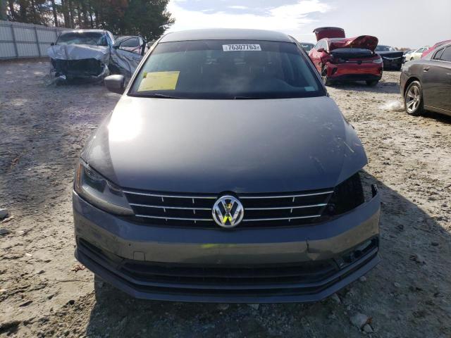 3VW2B7AJ4JM261260 | 2018 Volkswagen jetta s