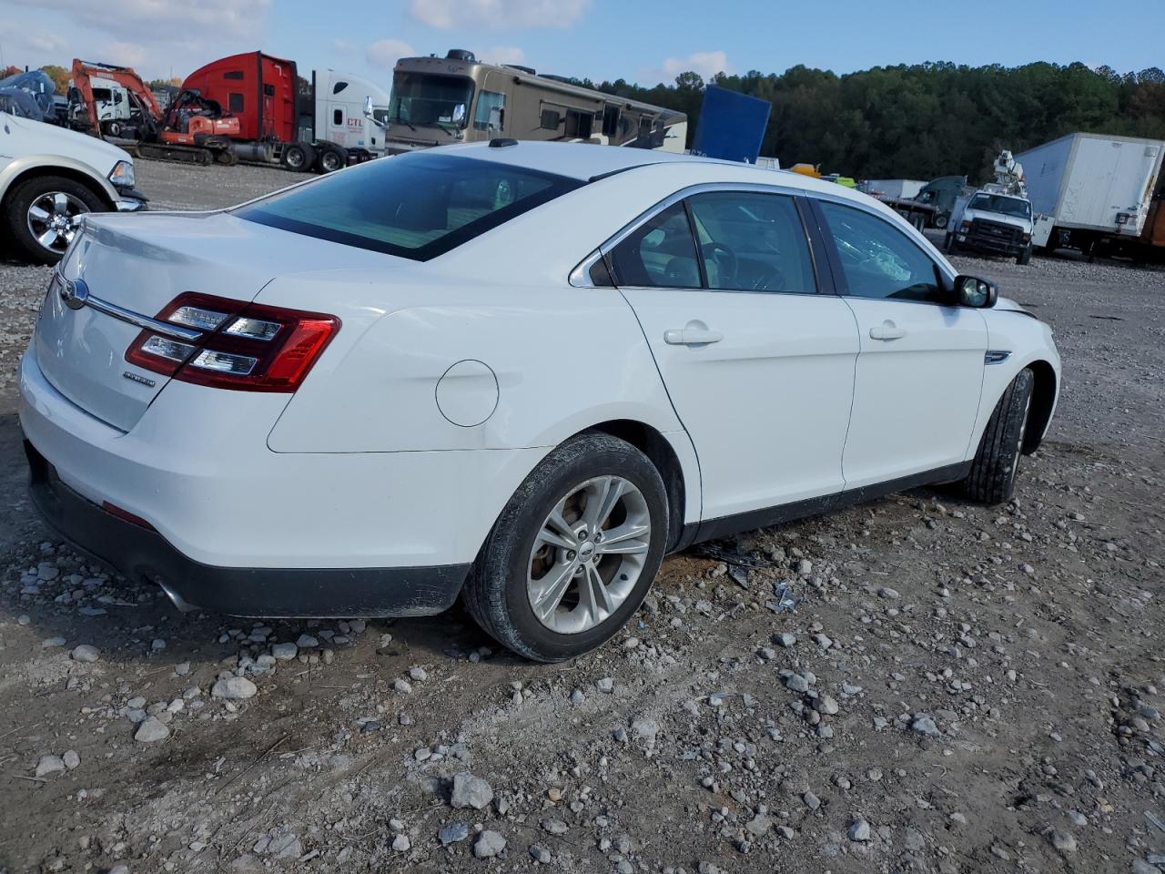 2017 Ford Taurus Se vin: 1FAHP2D87HG112295