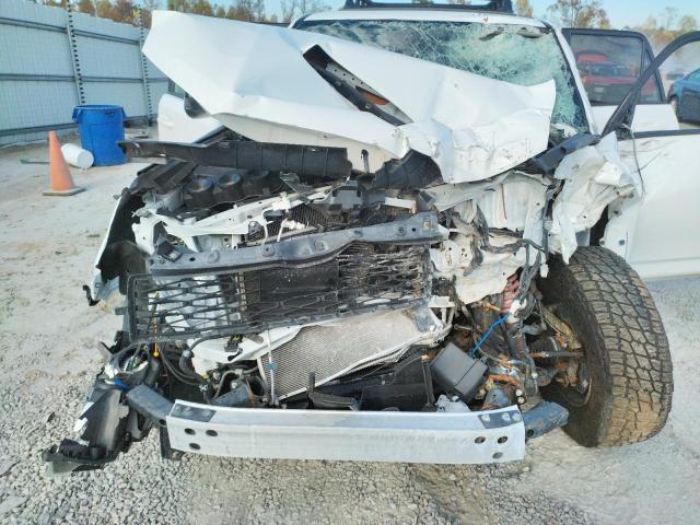 2020 TOYOTA 4RUNNER SR - JTEBU5JRXL5819107