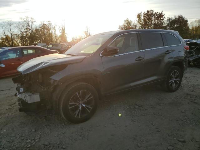 2017 Toyota Highlander LE