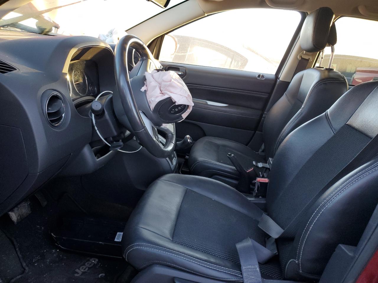 1C4NJDEBXGD778846 2016 Jeep Compass Latitude