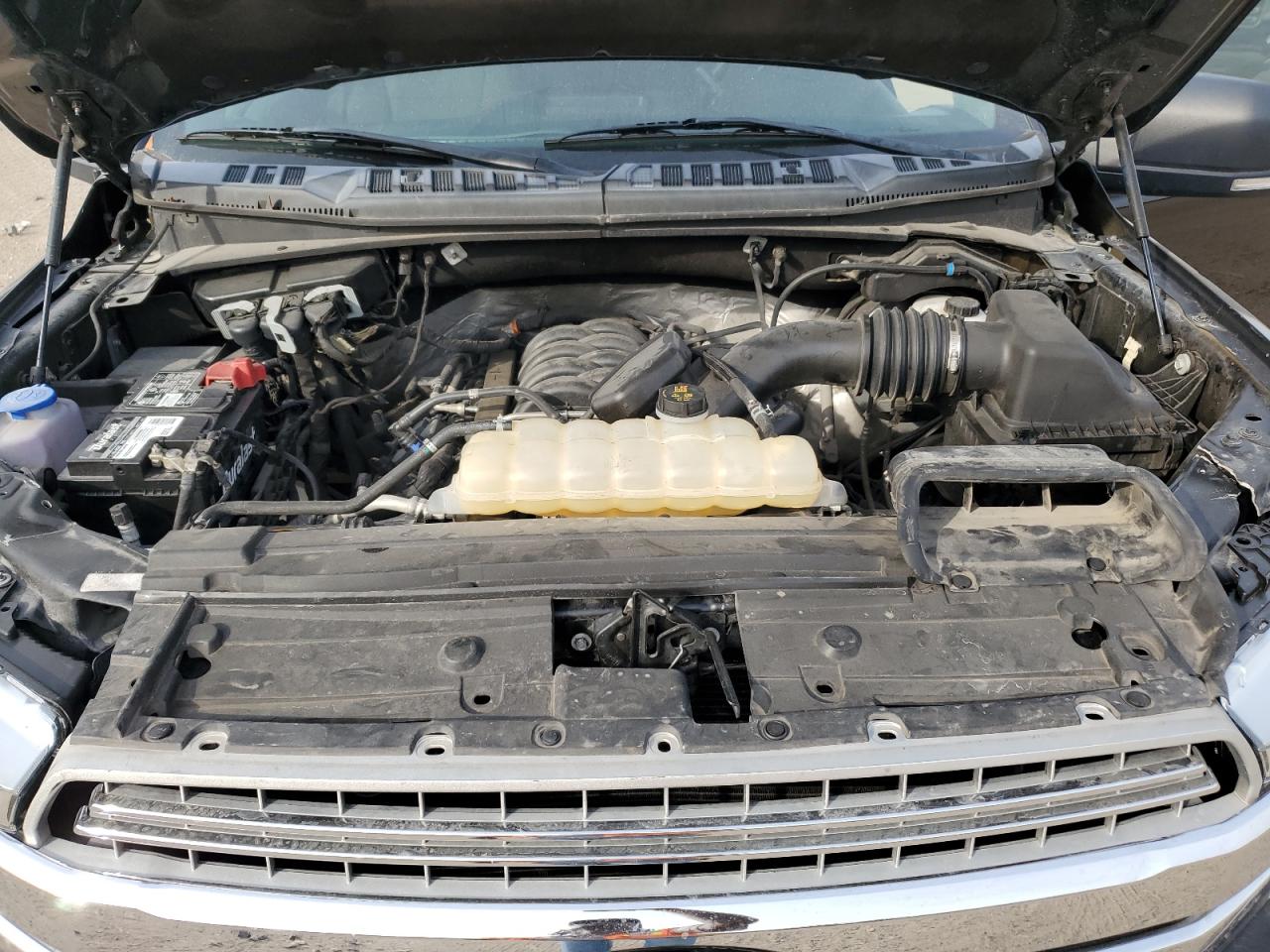 VIN: 1FTEW1E56KFB82513 2019 FORD F-150