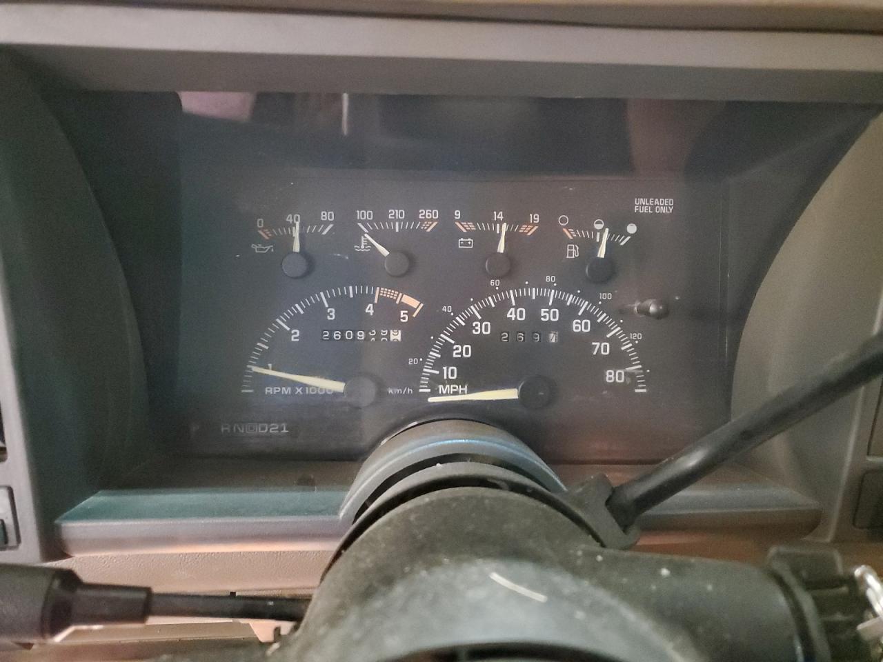 2GCEK19K8R1255829 1994 Chevrolet Gmt-400 K1500